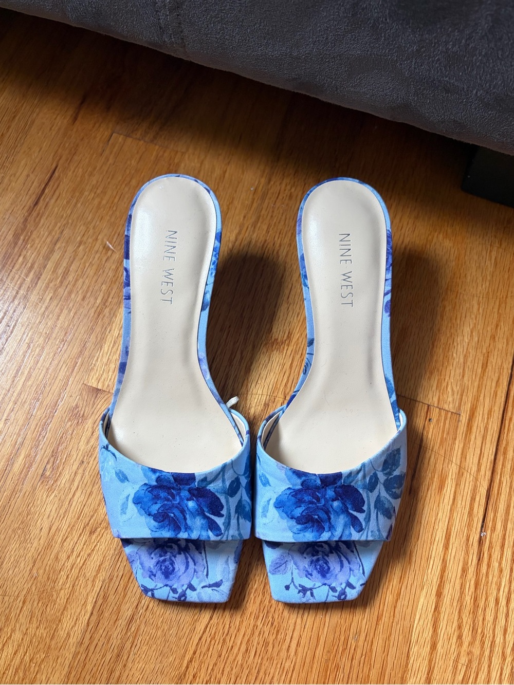 Nine West Blue Floral Slide Sandals